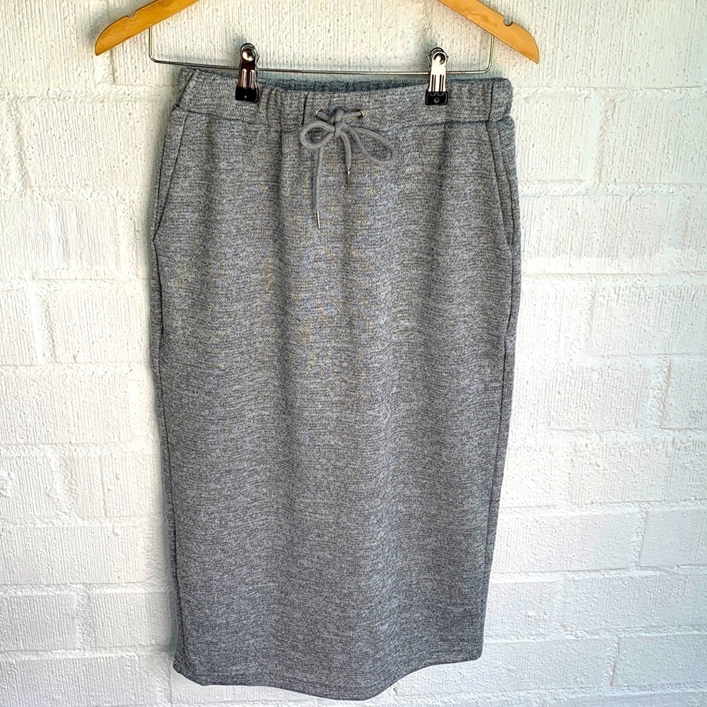 Walter Baker Knit Stretch Gray Comfy Drawstring Midi Skirt sz M